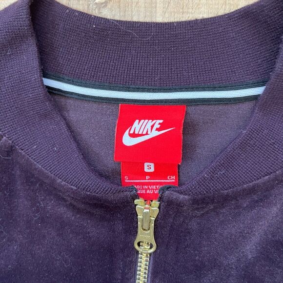 NIKE Purple & Gold Velour Velvet Full Zip Sweatshirt   Women’s Size Small - Picture 3 of 8